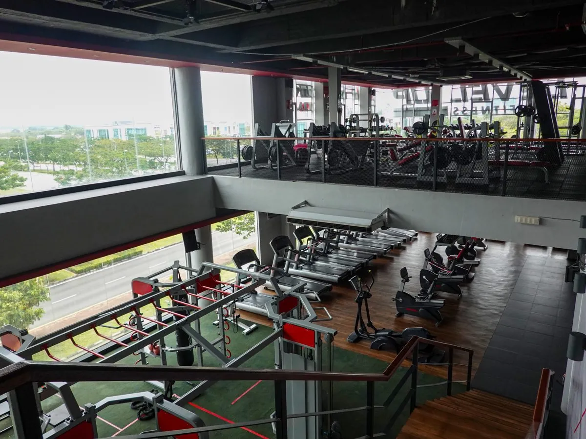Two levels at Level Up Fitness Xpress BDC